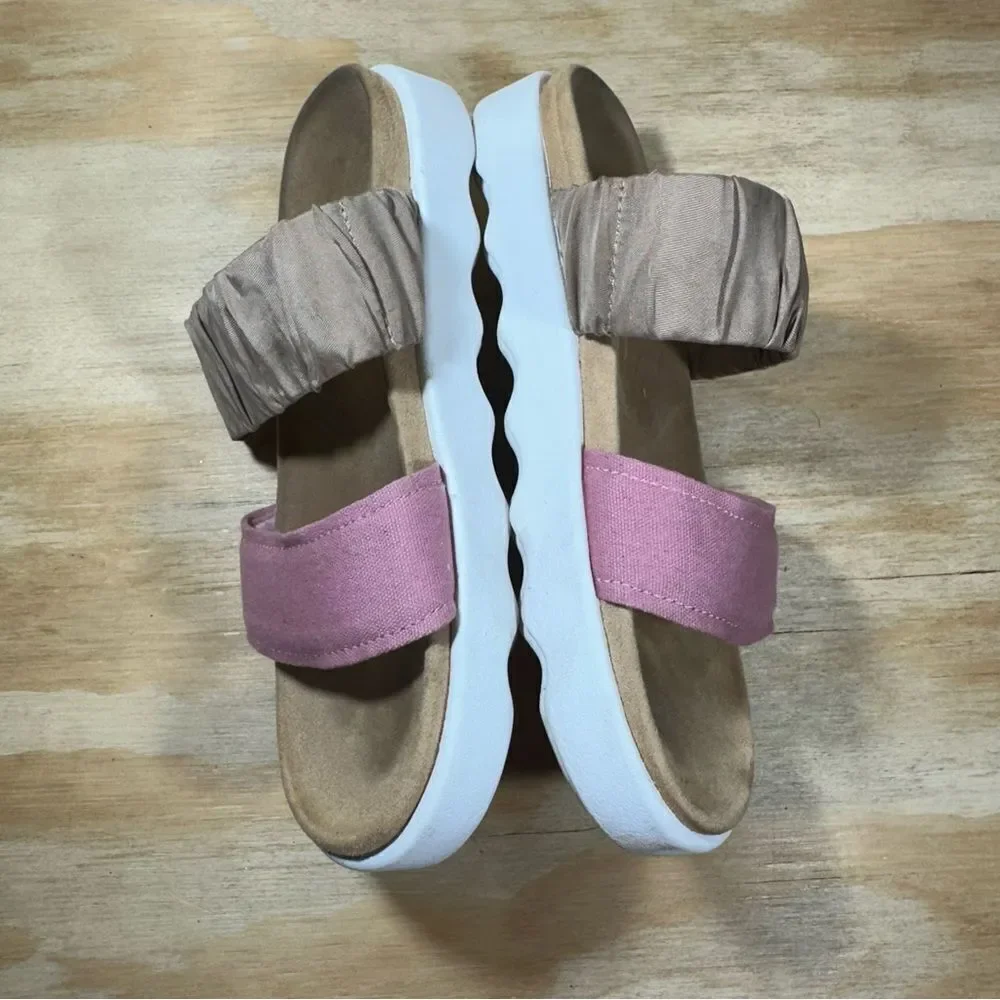 Koolaburra by UGG Pink and Tan Slide Sandals Women’s Size 7.5